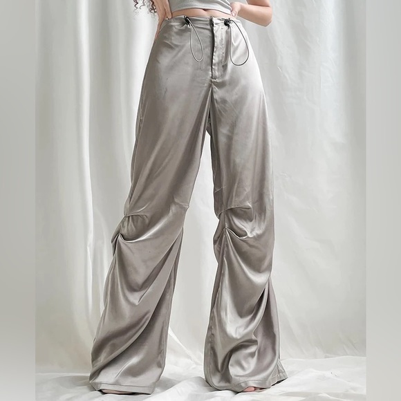 Heather Grey Silver Wide Satin Pant With Adjustable Cinch Ties - Picture 8 of 12